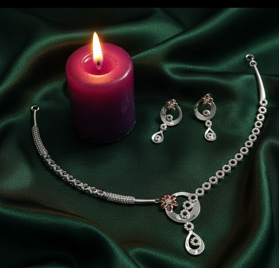 silver hansli neckless 